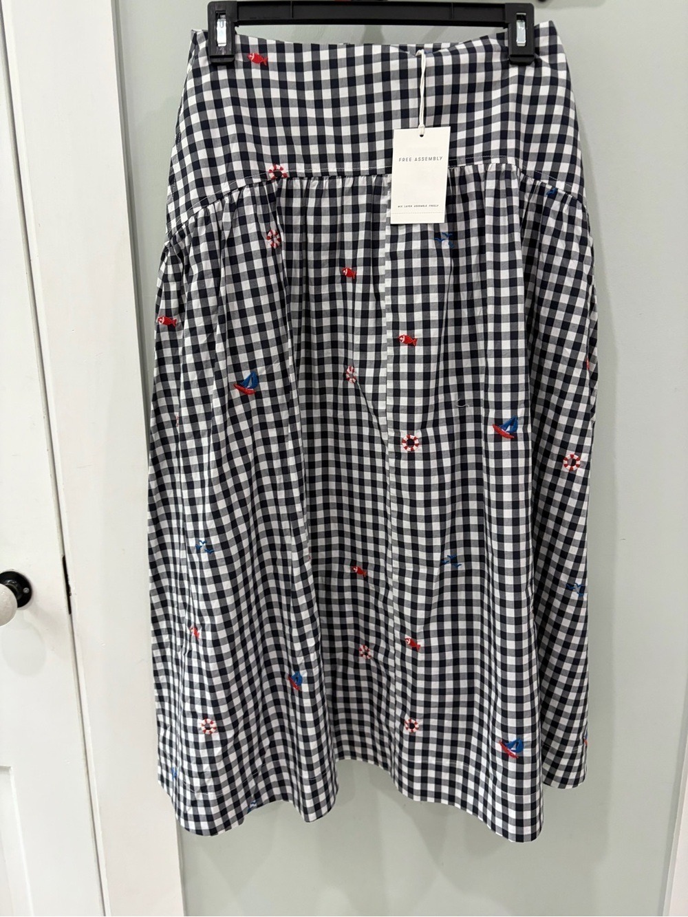 NWT Navy and White Gingham Midi Skirt with Nautical Embroidery Free Assembly 6
